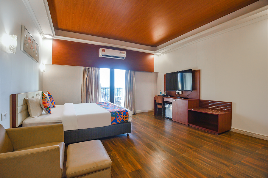fabhotel prime infantaria comfort with pool calangute beach 500m from calangute beach