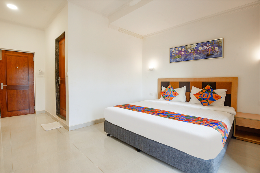 fabhotel prime infantaria comfort with pool calangute beach 500m from calangute beach
