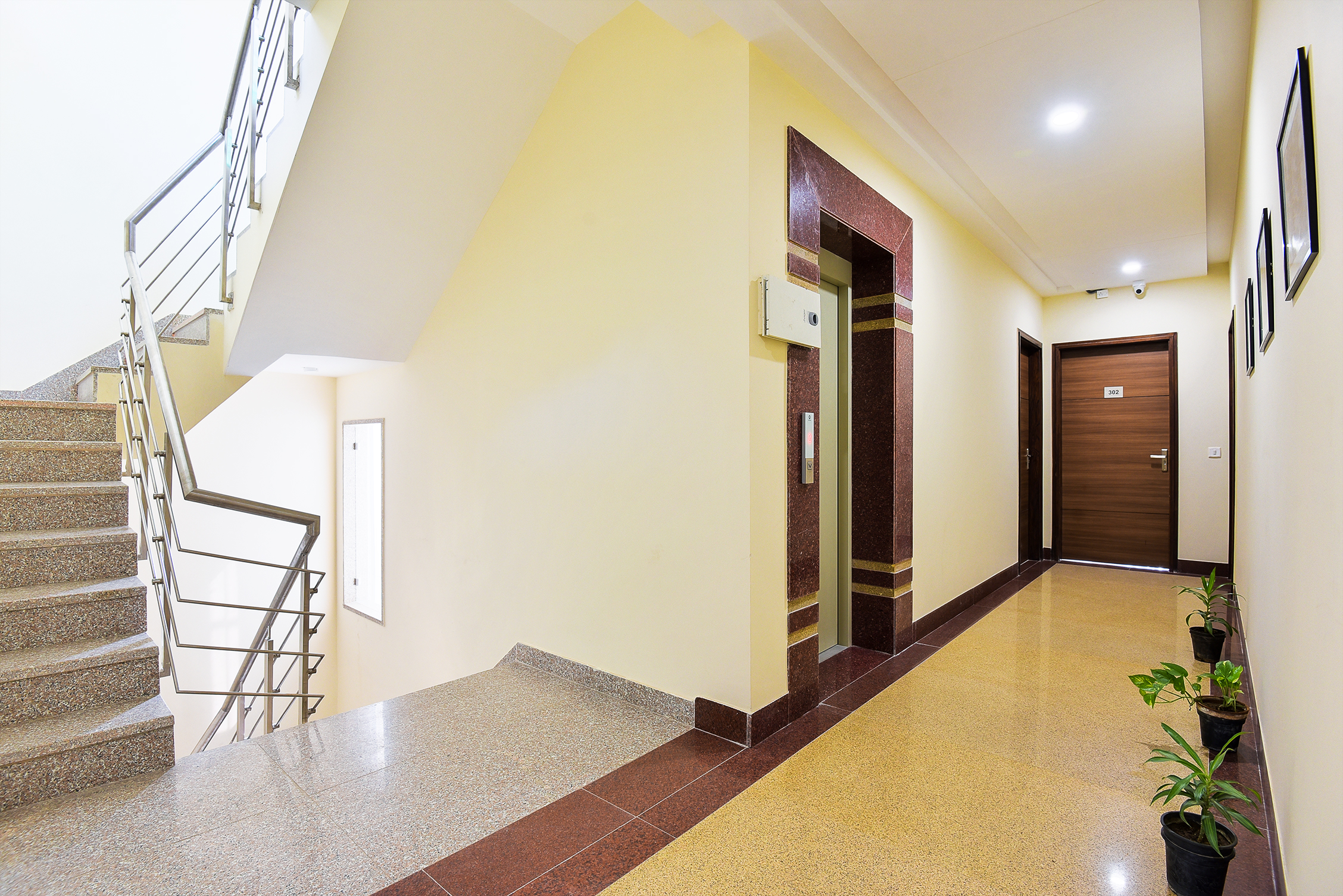 Olive Service Apartment Golf Course Road,Plot 1120, Sector 43, Golf Course Rd, Sector 28, Gurugram, Haryana 122009,3 star