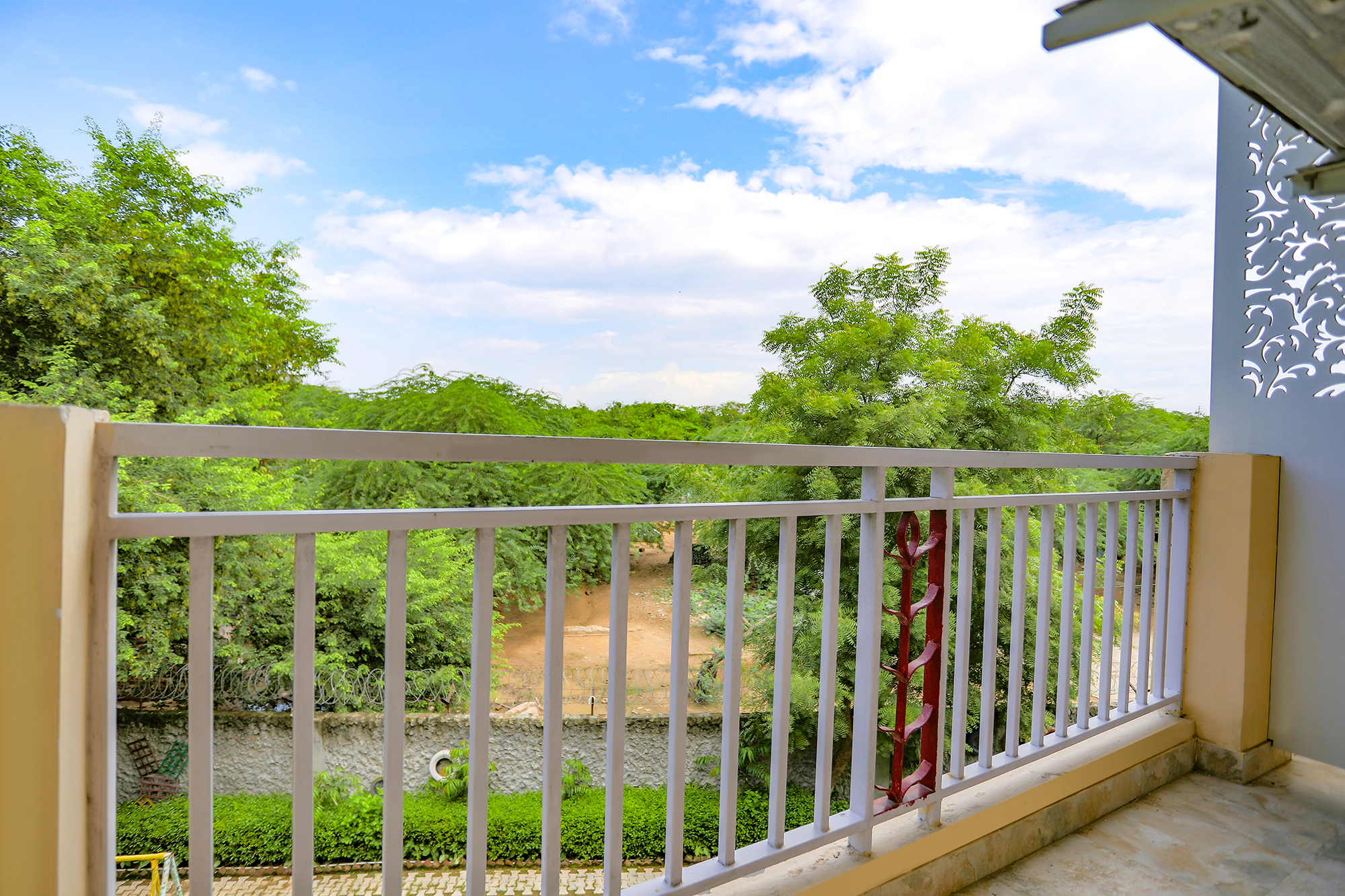 fabhotel aravali suites