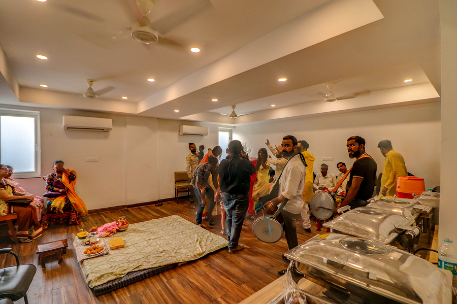 fabhotel f9 kirti nagar