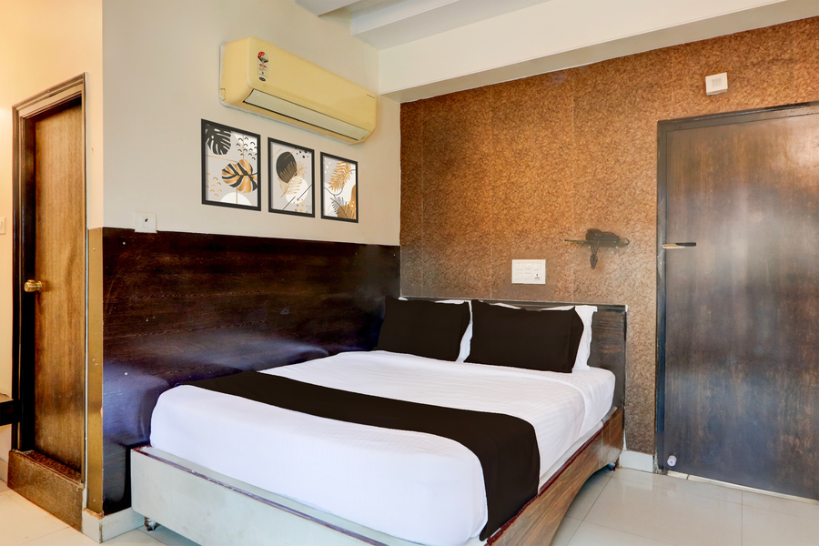 super townhouse oak madhapur formerly nera regency