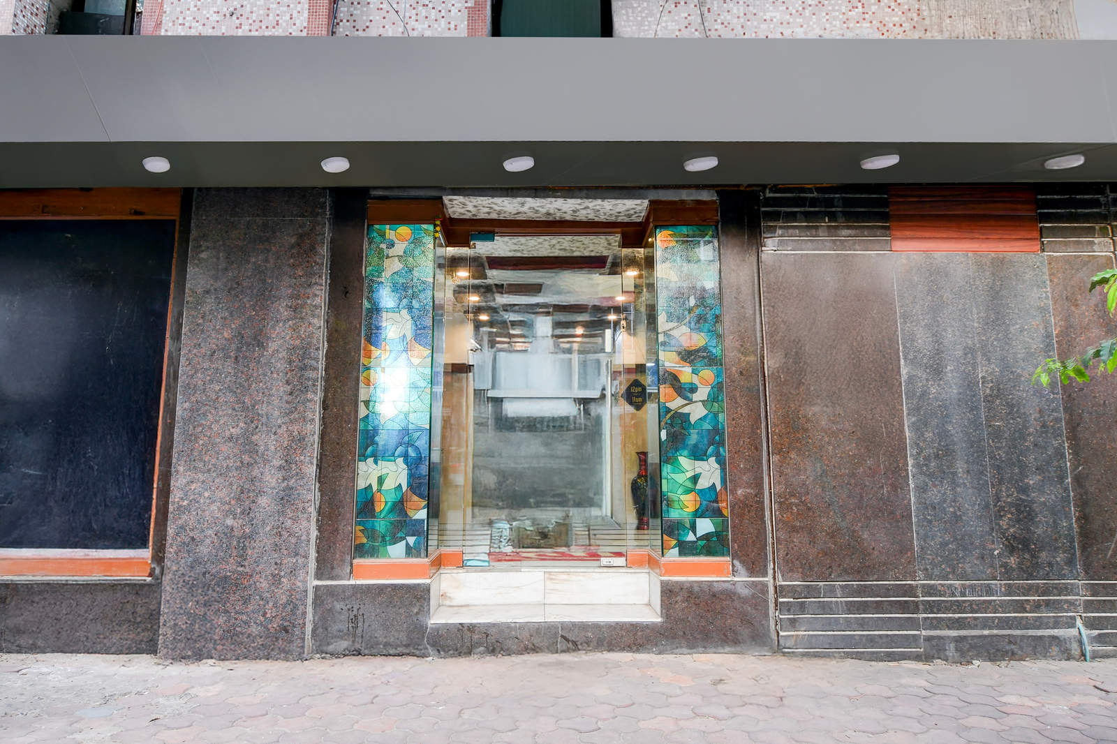 Super Collection O Minto Park Formerly Hotel Gardenia,Sarat Bose Road,3 star