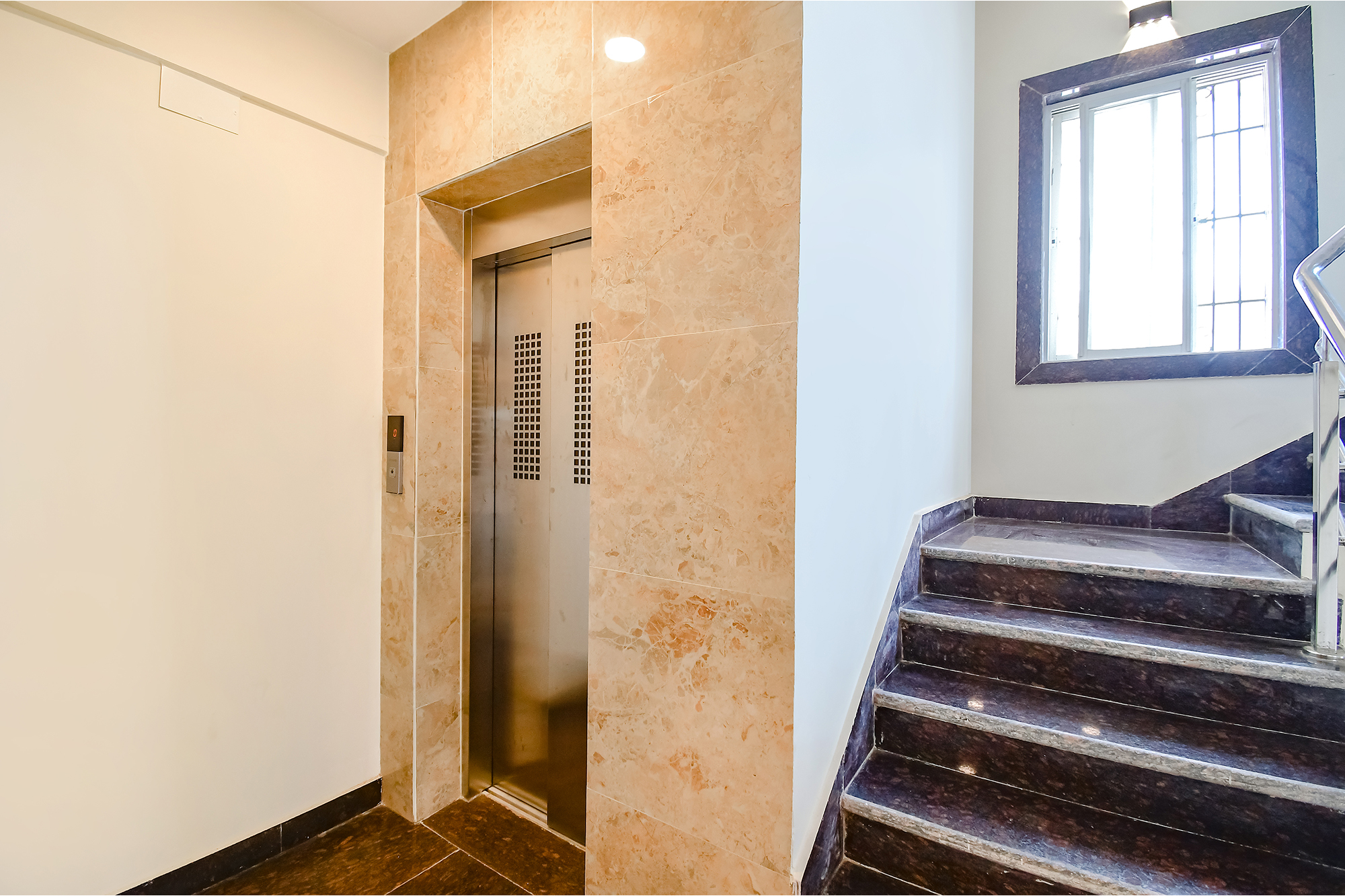fabhotel dreamworld residency near bisarjan ghat