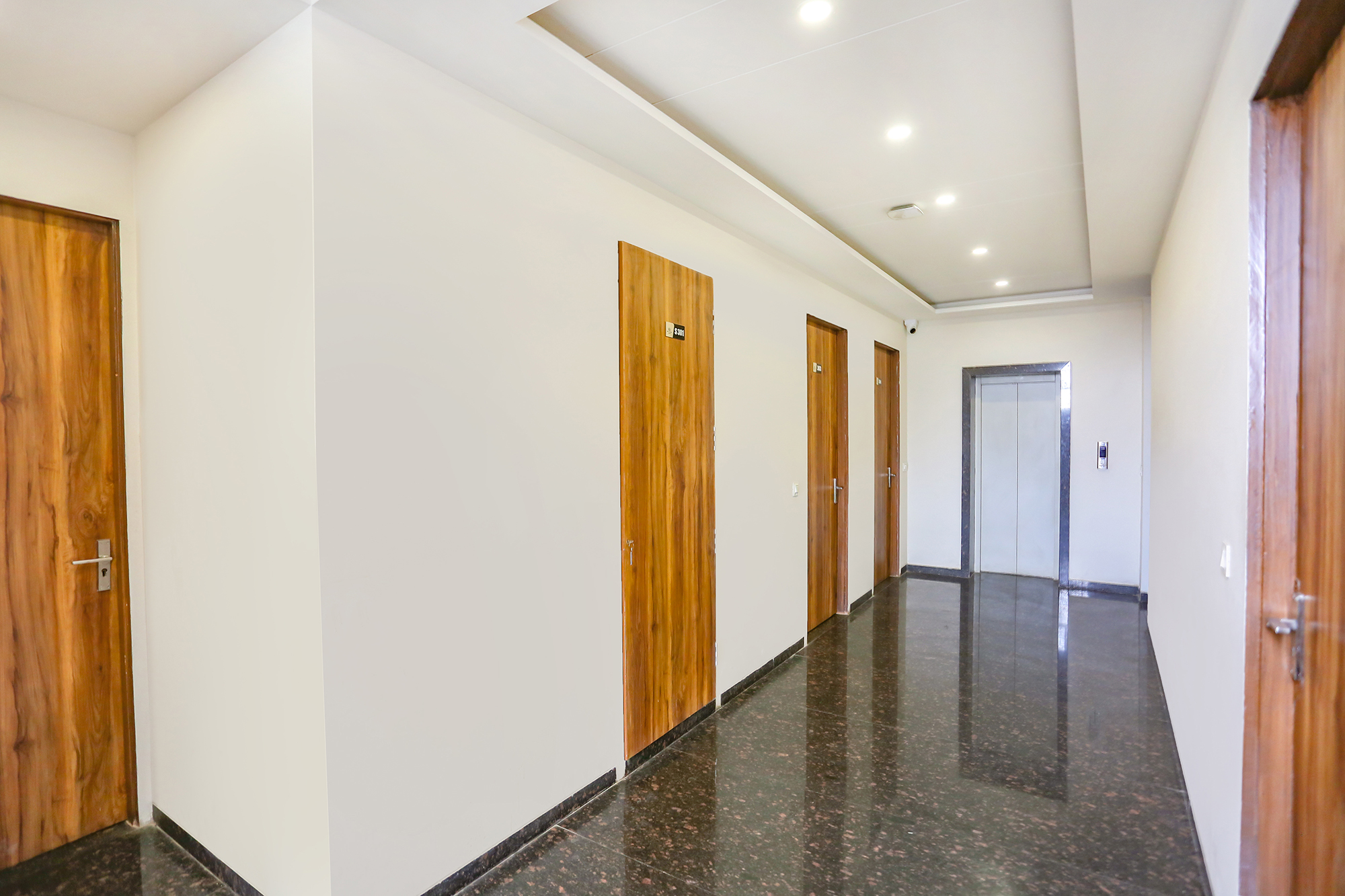 Fabhotel Shiv Rachna,Mansarovar,3 star