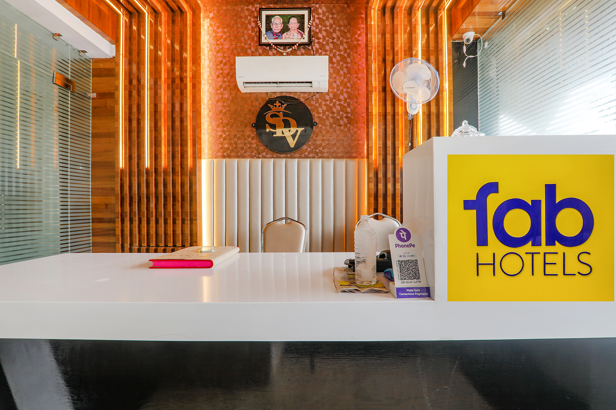 super townhouse oak csjmu kanpur formerly shree dev villa