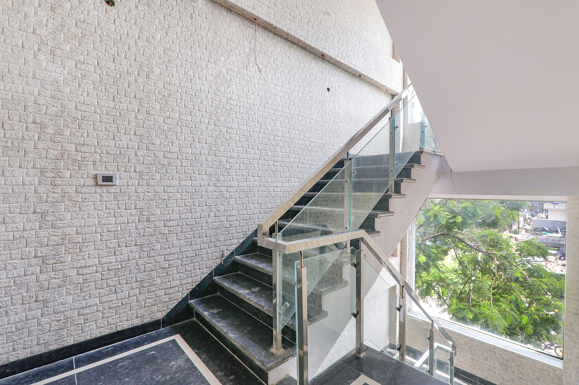 super townhouse oak csjmu kanpur formerly shree dev villa