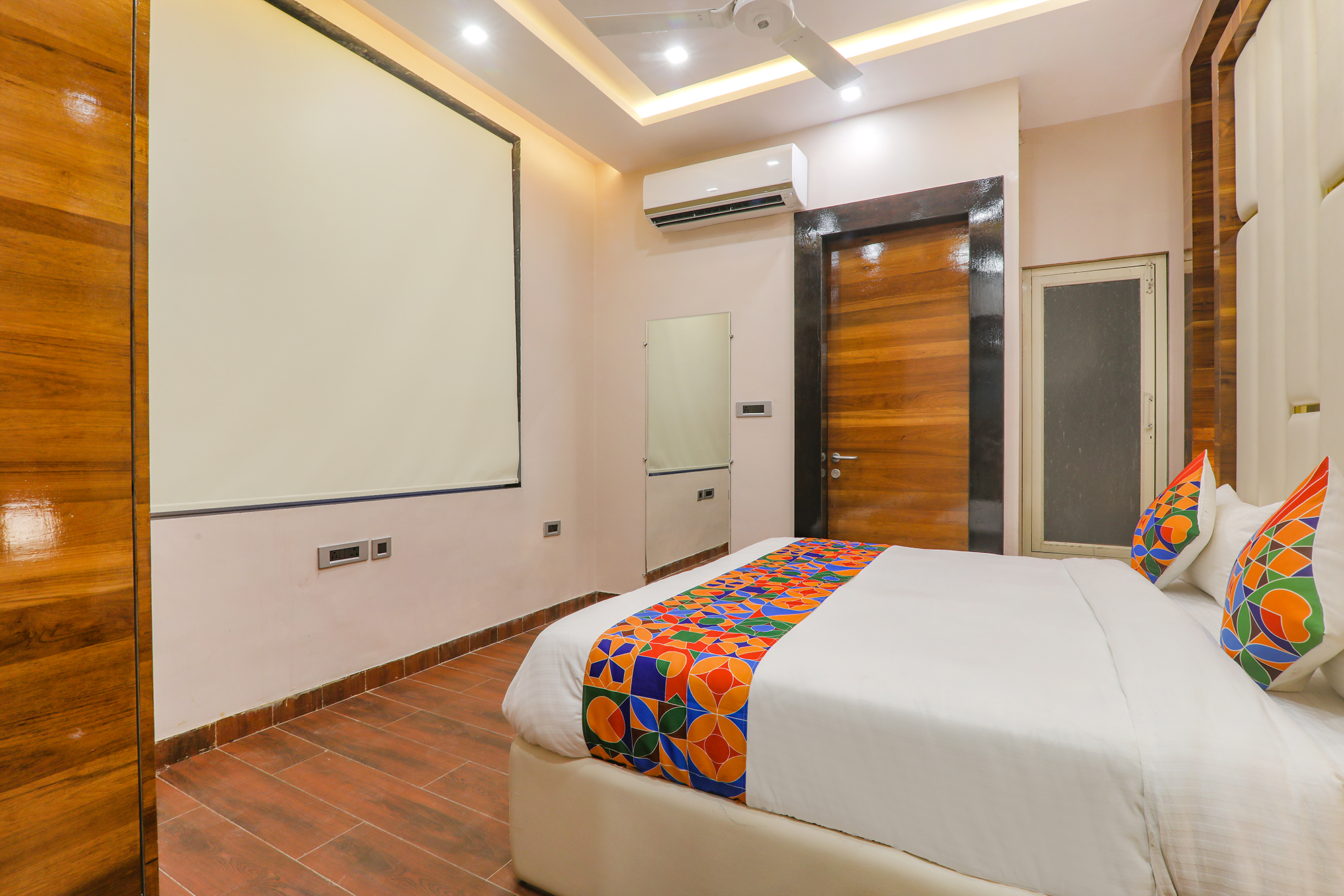 super townhouse oak csjmu kanpur formerly shree dev villa