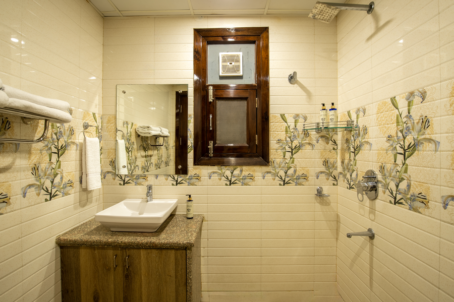 bedchambers serviced apartments sector 38
