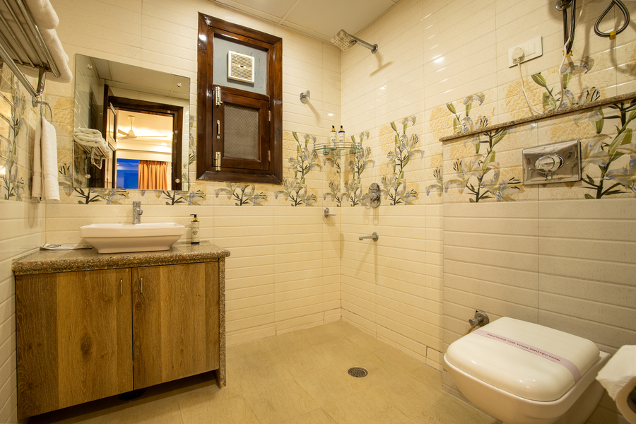 bedchambers serviced apartments sector 38