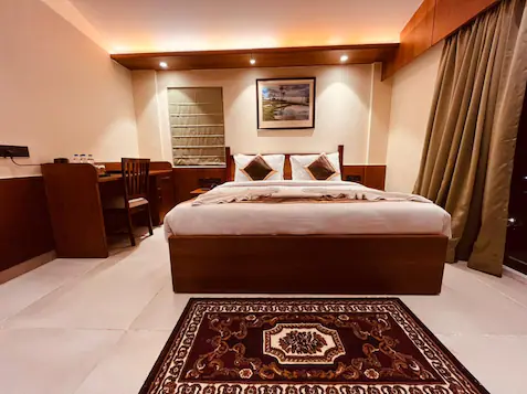 luxury amar tree resort