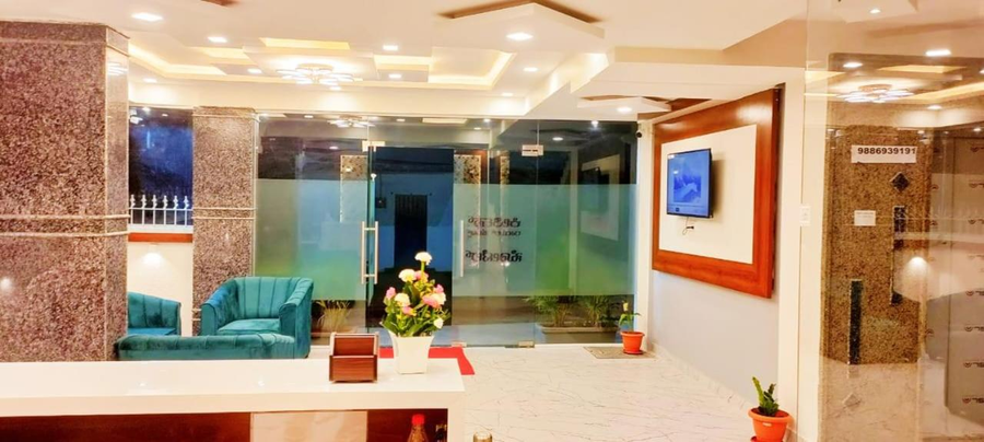 keerthis royal suites kempegowda international airport