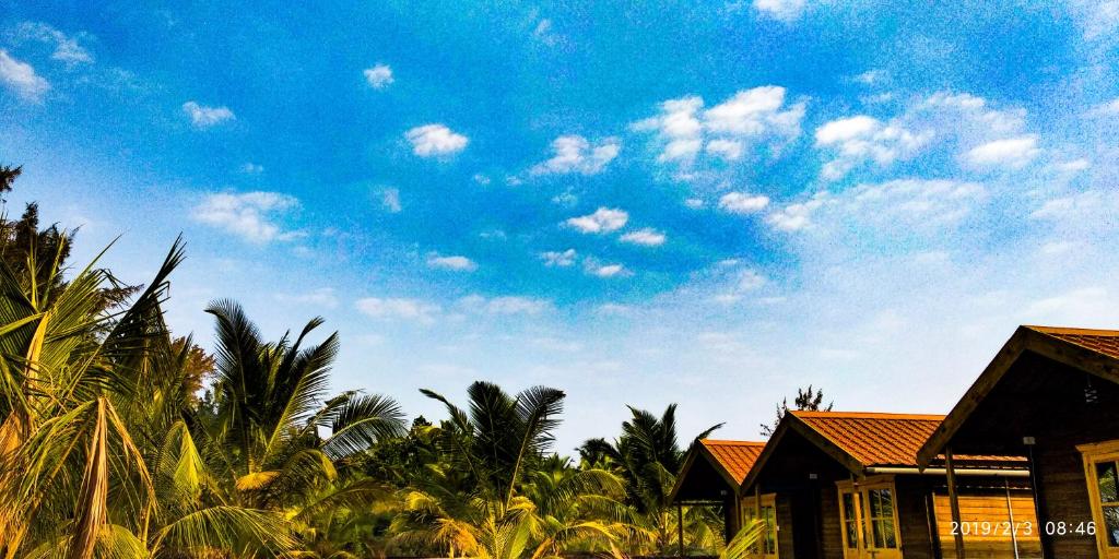 Tropical Cabanas,Devbag,3 star