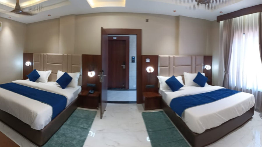 hotel devraj palace