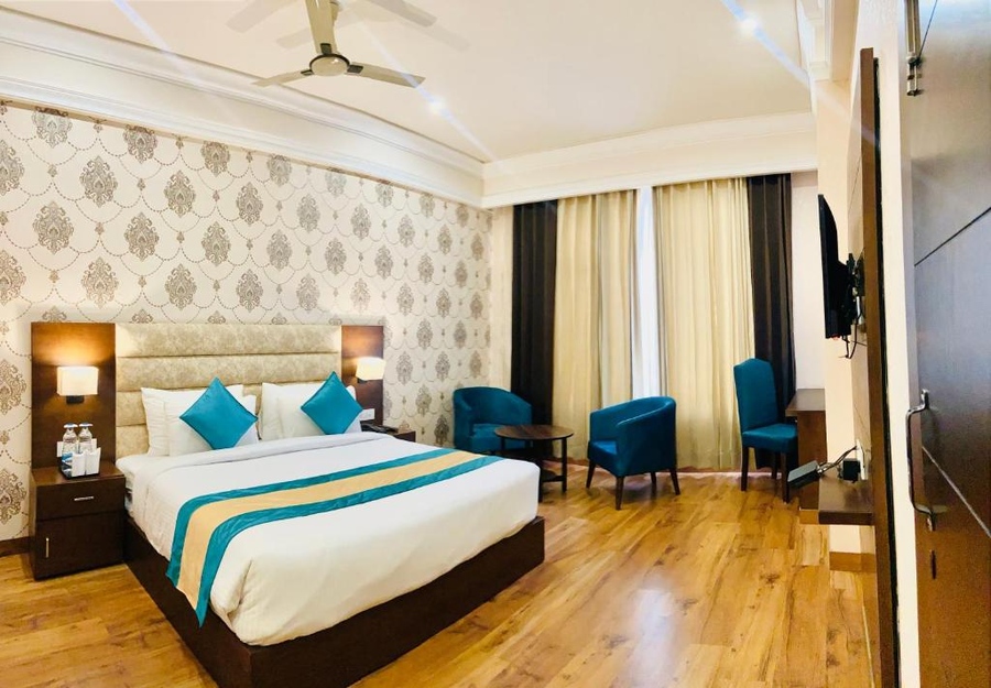 Sterling Mantra Haridwar,Har Ki Pauri,4 star