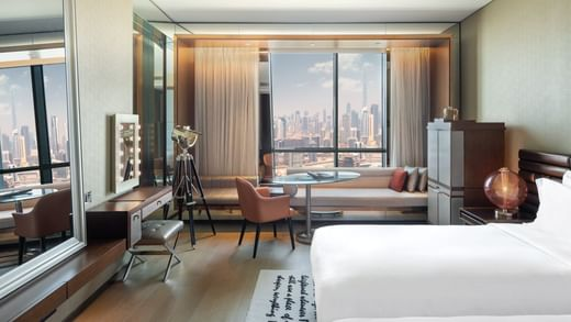 paramount hotel dubai