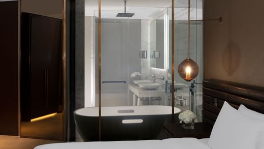 paramount hotel dubai