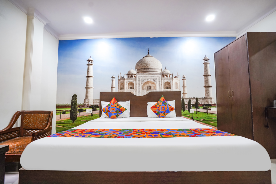 onlystay the taj heritage
