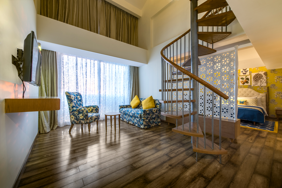 hotel mosaic