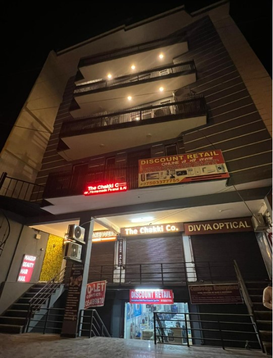 Hotel Riverb,Chattarpur,2 star