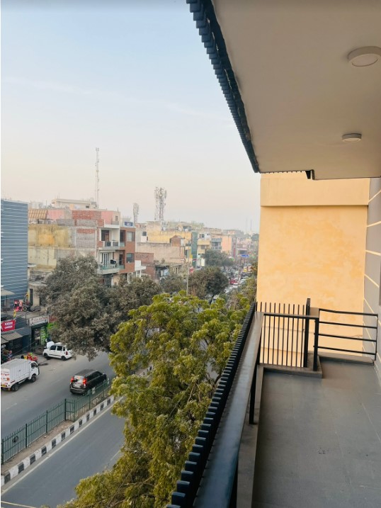 Hotel Riverb,Chattarpur,2 star