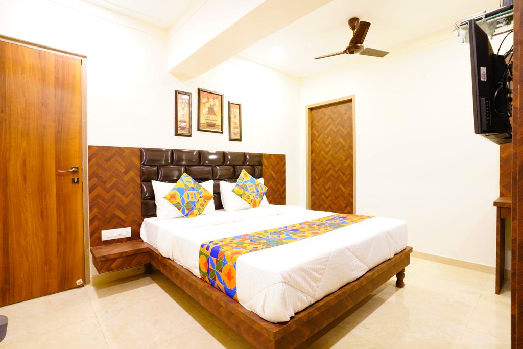 hotel dream inn thane