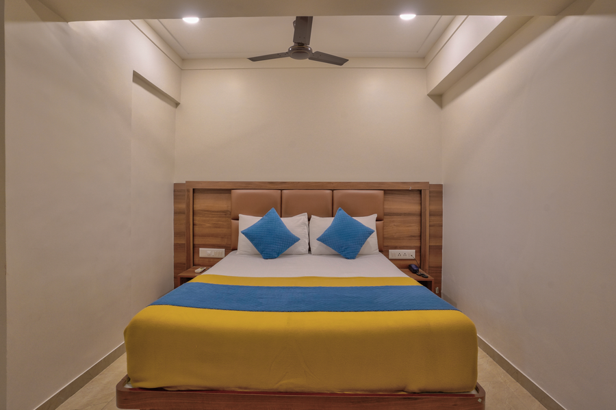 hotel dream inn thane