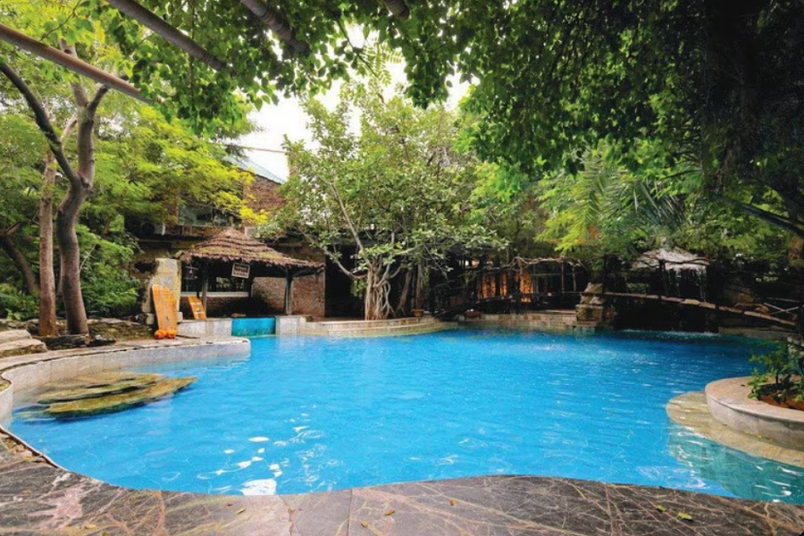 Lohagarh Fort Resort,Kukas,5 star