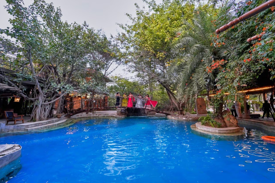 lohagarh fort resort