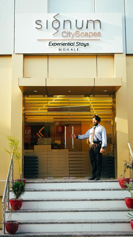 Hotel Northwind, Guru Teg Bahadur Nagar,3 star