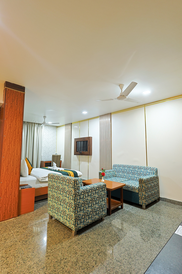 hotel silk city