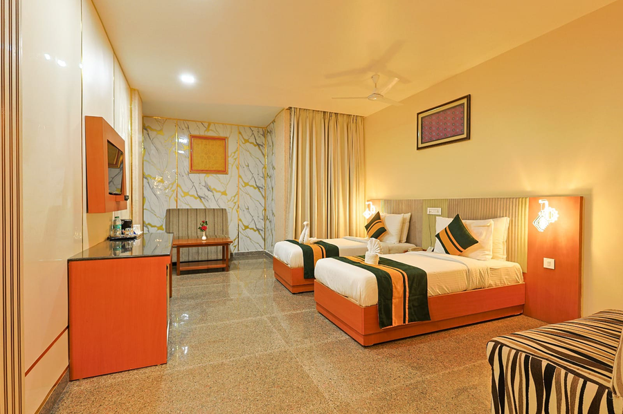 hotel silk city