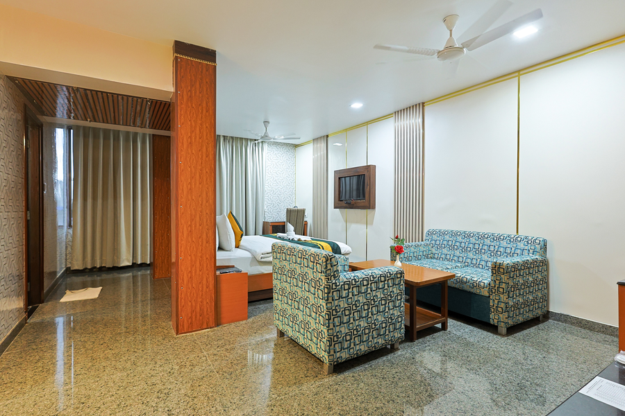 hotel silk city