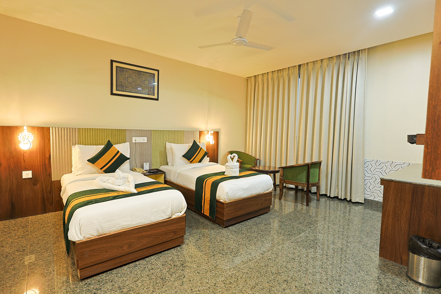 hotel silk city