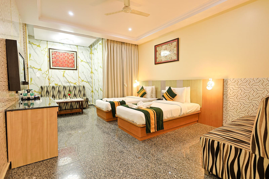 hotel silk city