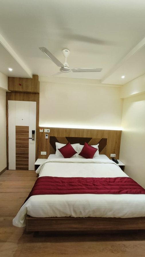 hotel pritam nagpur