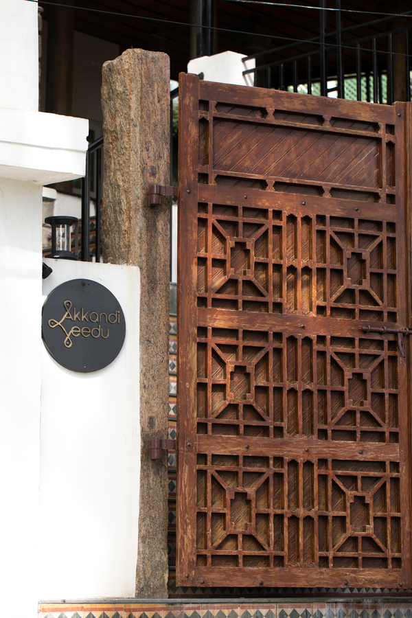 Akkandi Veedu,,4 star