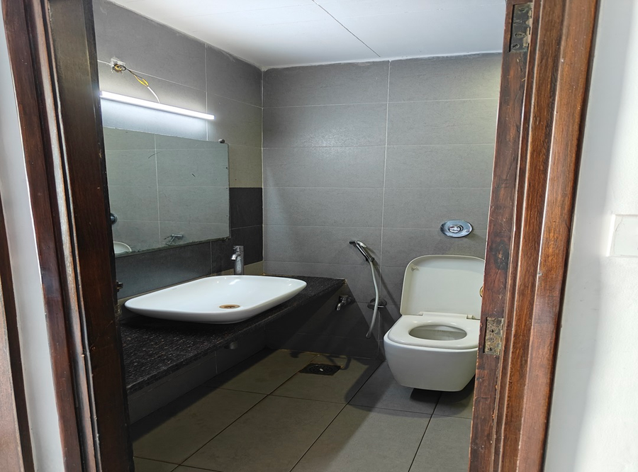 hotel ambaji international