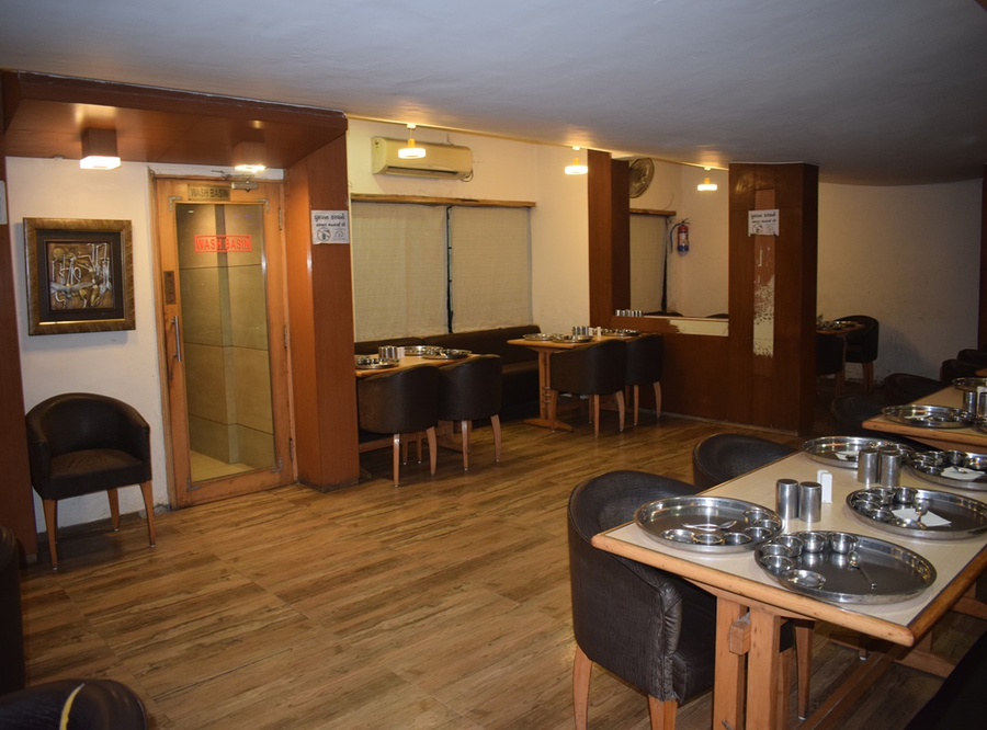 hotel ambaji international