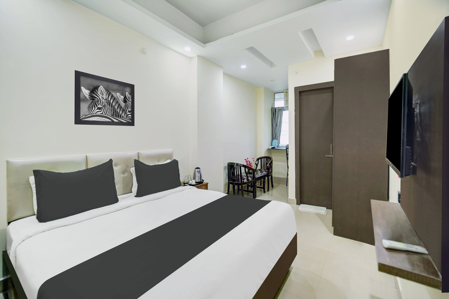 super collection o rajeev nagar near atal path formerly vinayaka