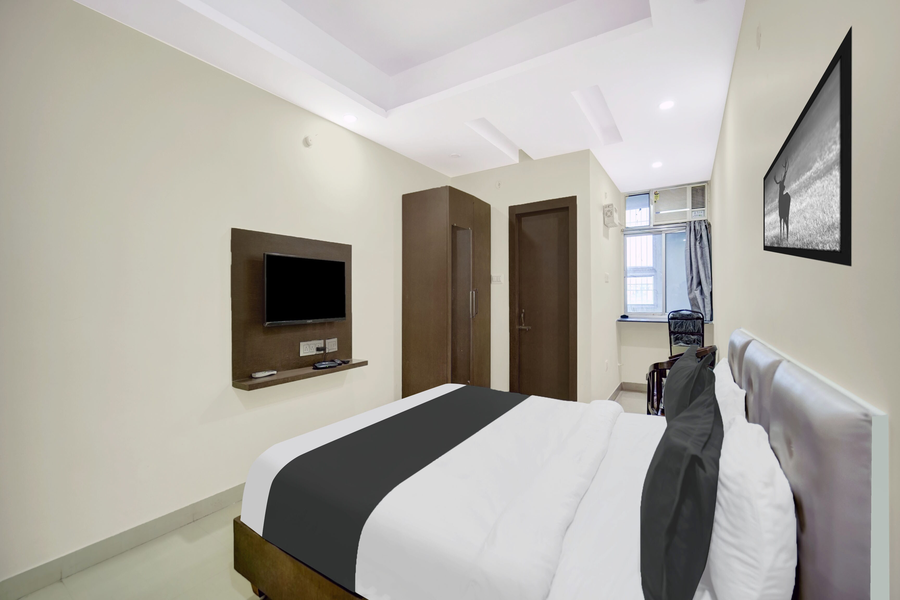 super collection o rajeev nagar near atal path formerly vinayaka