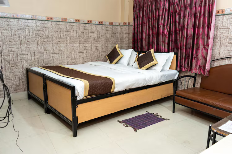 tirupati lodge private limited