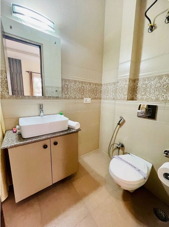 olive service apartment dlf cyber city