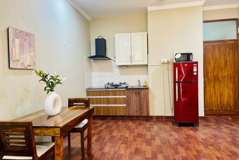 olive service apartment dlf galleria