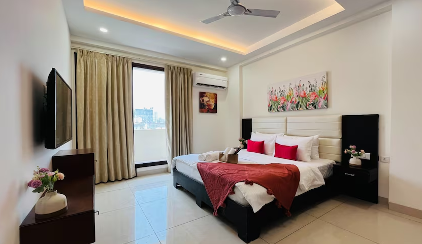 olive service apartment dlf galleria