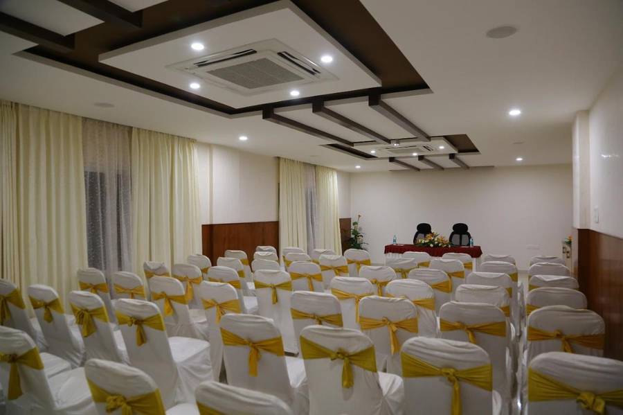 Hotel UT Elegance,Gandhi Nagar,3 star