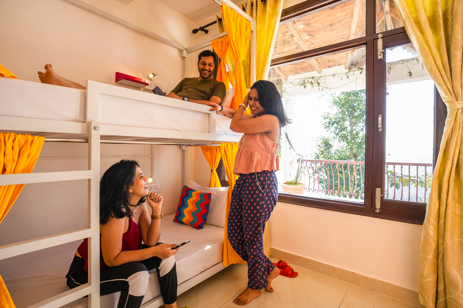 gostops mukteshwar hostel