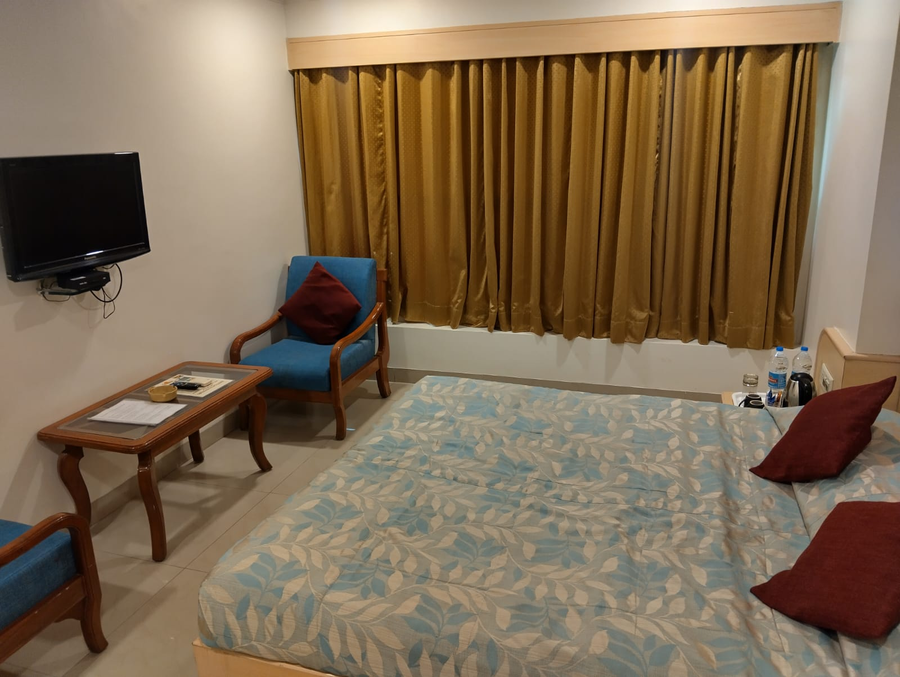 Hotel Sarthak,Malviya Nagar,3 star