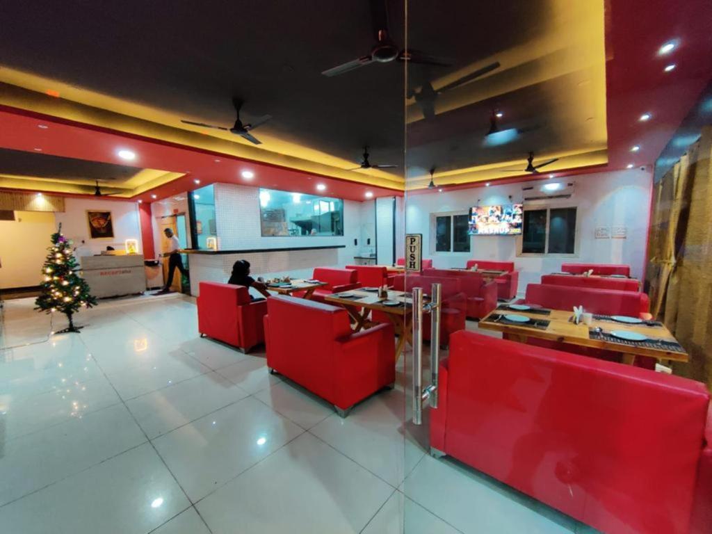 Hotel Hibiscus Tree- Bachupally,Bachupally,3 star