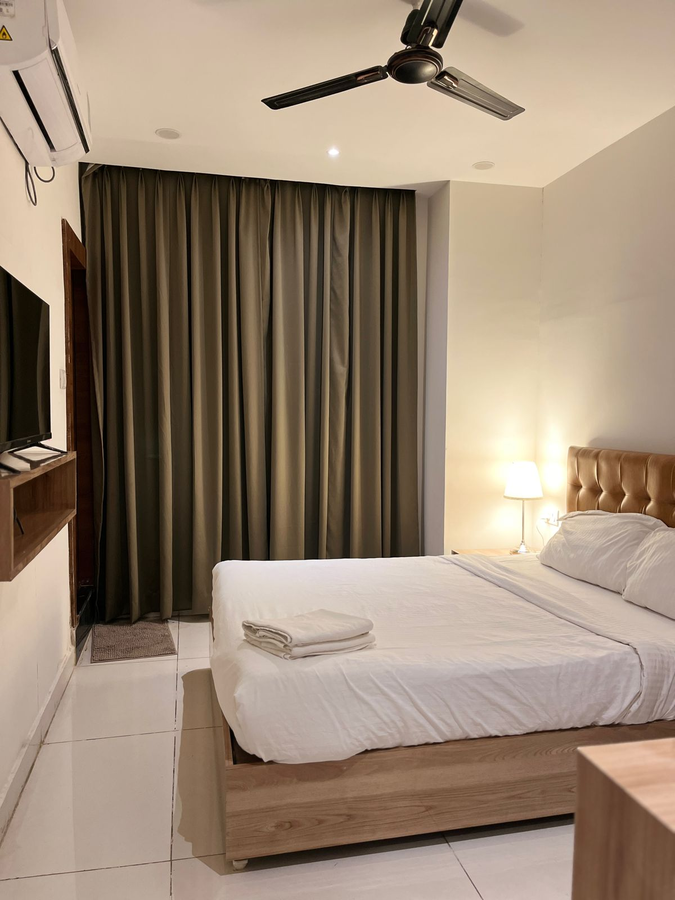 hotel hibiscus tree bachupally